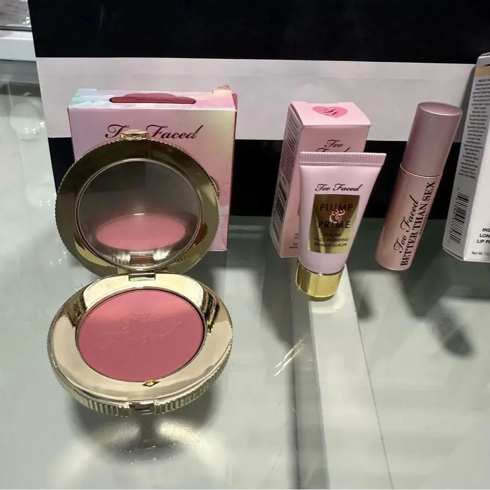 Too Faced Makeup Set